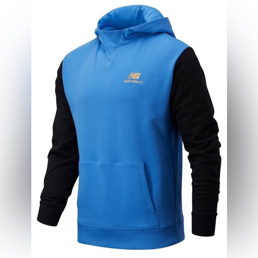 NEW BALANCE NB Athletics Village Fleece Pullover in blue with black sleeves XL